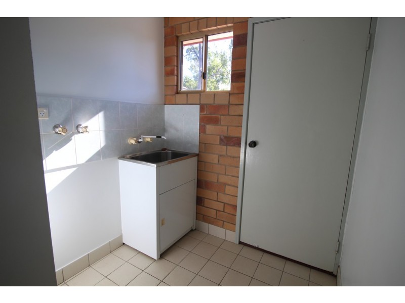 Unit 6/66 Esmond Street, Emerald QLD 4720