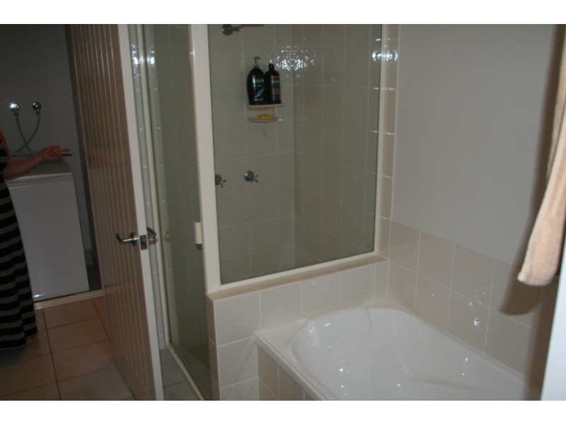 2/7 Mooney Crescent, Emerald QLD 4720