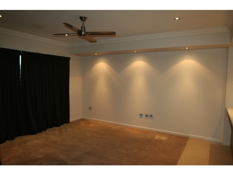 7B Desgrand Street, Emerald QLD 4720
