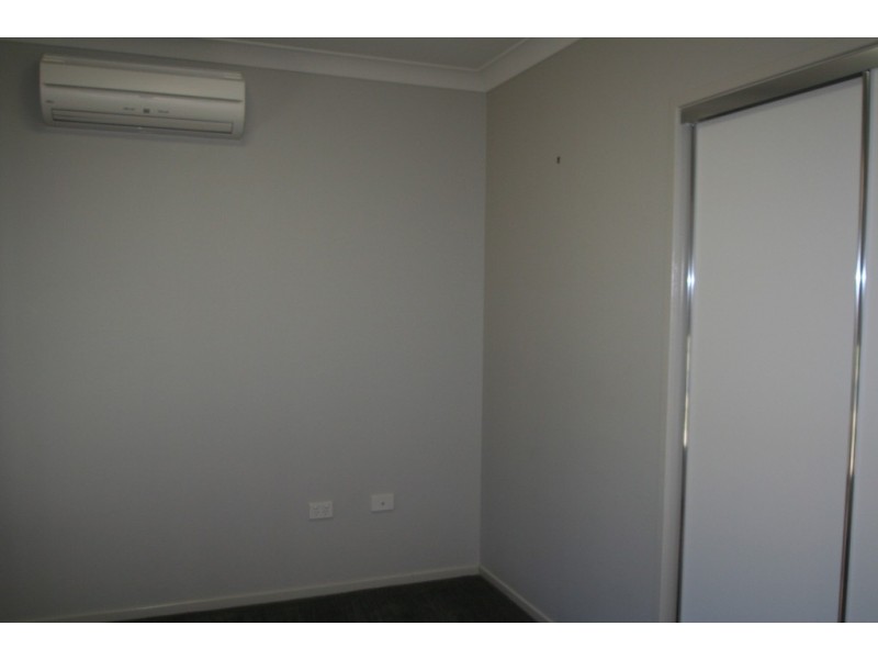 28 Brokenwood, Emerald QLD 4720