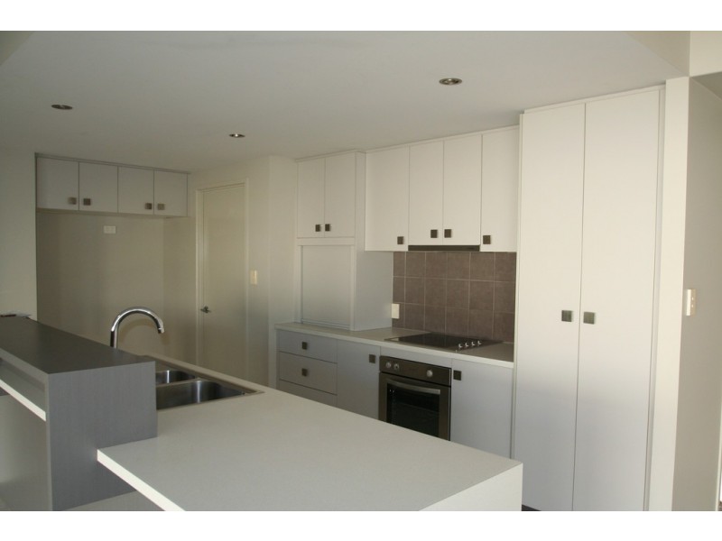 28 Brokenwood, Emerald QLD 4720