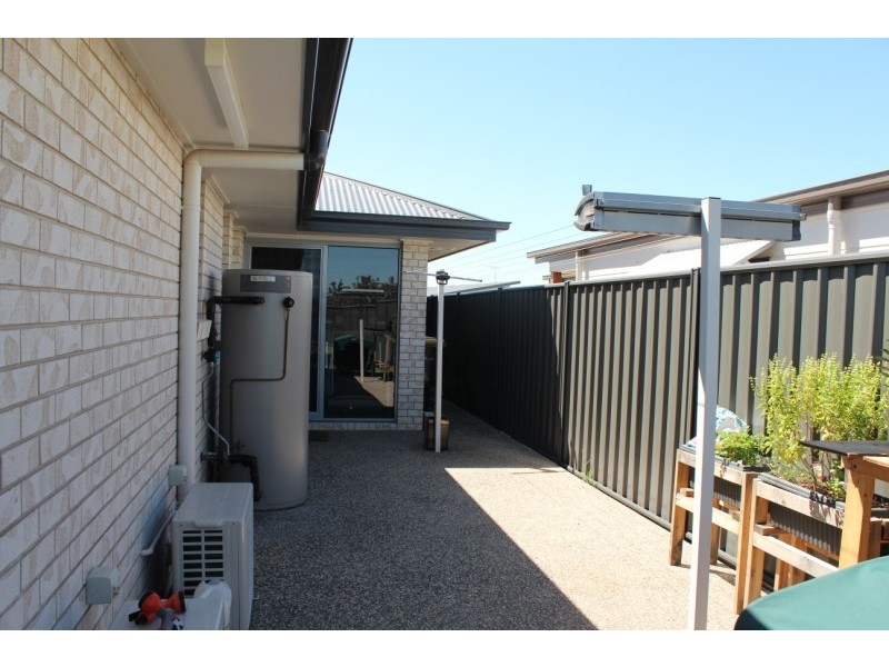 19 Newman Drive, Emerald QLD 4720