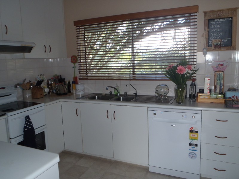 198 Borilla Street, Emerald QLD 4720