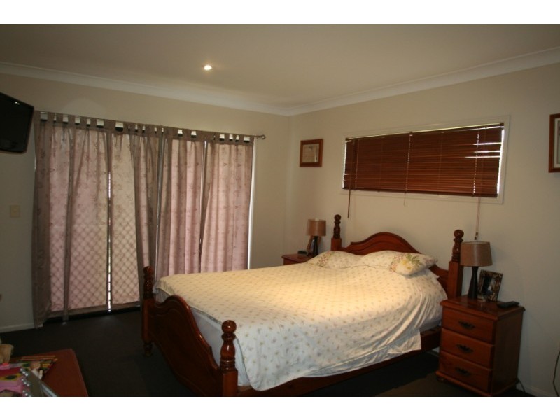24 Haswell Street, Emerald QLD 4720