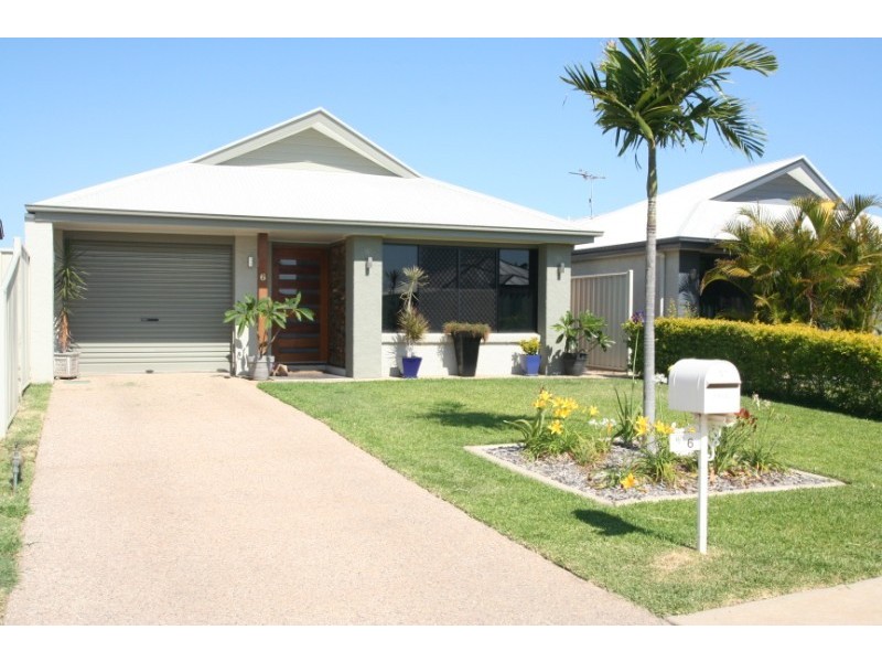 1/6 Desgrand Street, Emerald QLD 4720