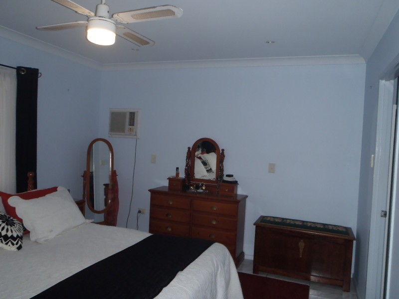 4 Campbell Ford Drive, Emerald QLD 4720