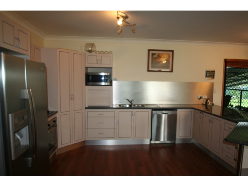 17A Silica Road, Emerald QLD 4720