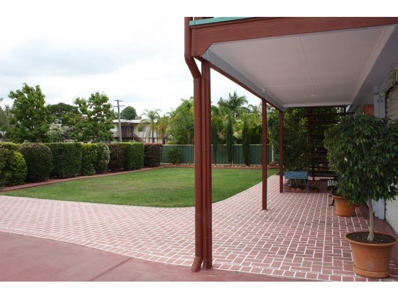 26 Mellish Crescent, Emerald QLD 4720