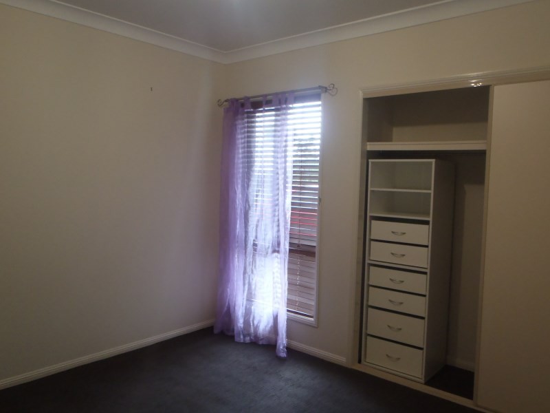 24 Haswell Street, Emerald QLD 4720