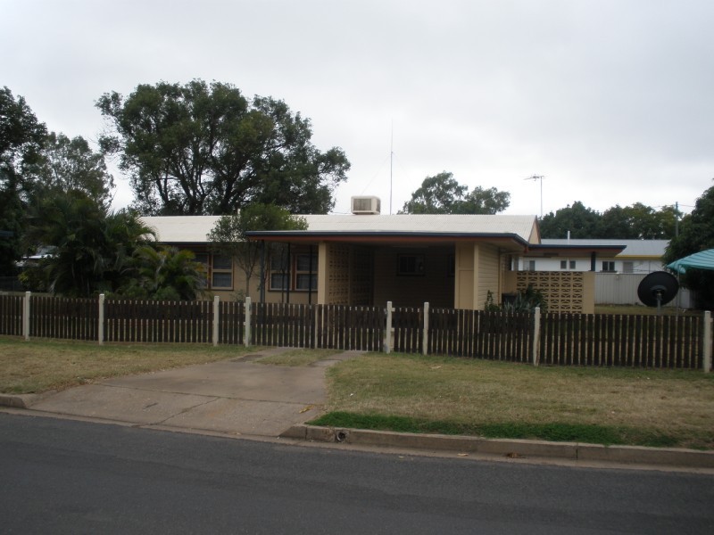 7 Harris Street, Emerald QLD 4720