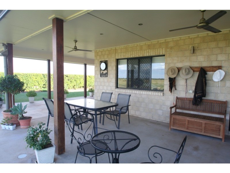 25176 Capricorn Highway, Emerald QLD 4720