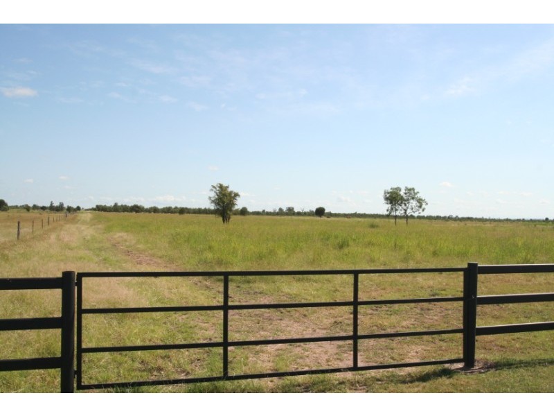 25176 Capricorn Highway, Emerald QLD 4720