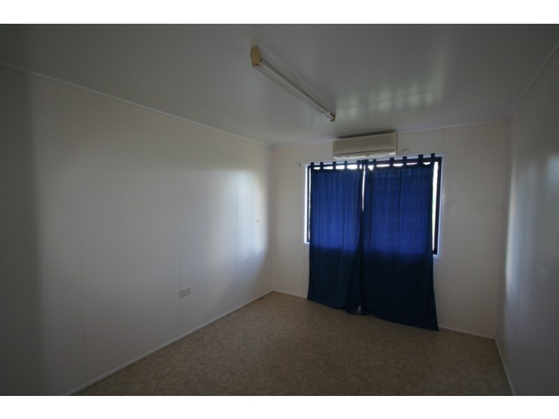 1 Wood Street, Springsure QLD 4722