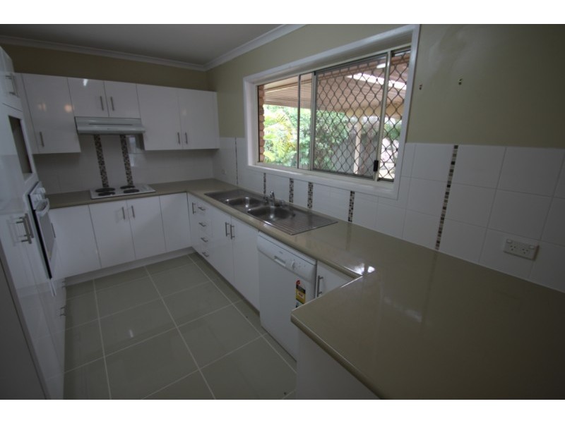 1 Grant Place, Emerald QLD 4720