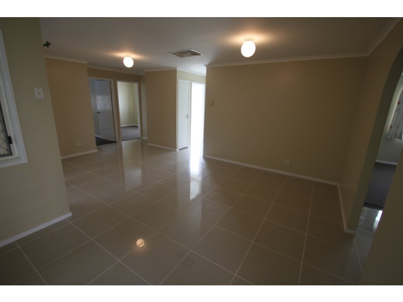 1 Grant Place, Emerald QLD 4720