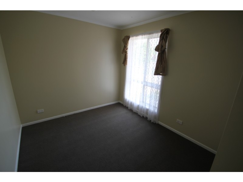 1 Grant Place, Emerald QLD 4720