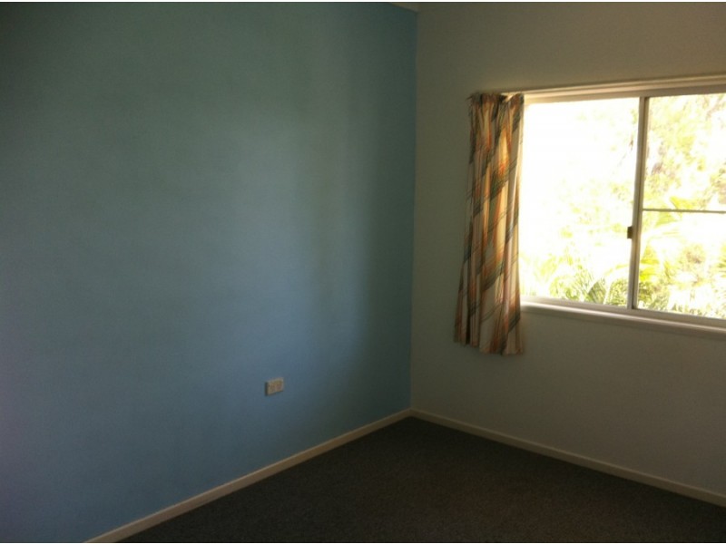 4 Eric Court, Emerald QLD 4720