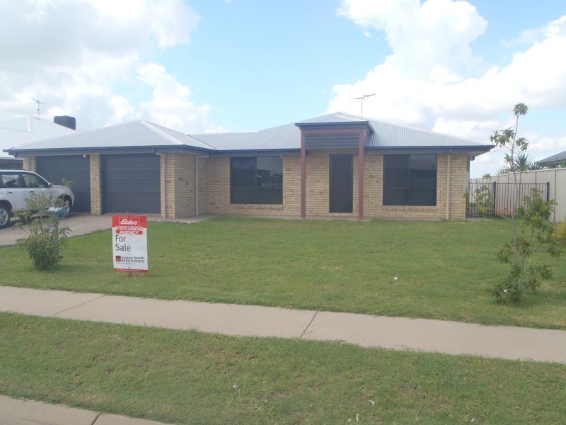 27 Mayfair Drive, Emerald QLD 4720