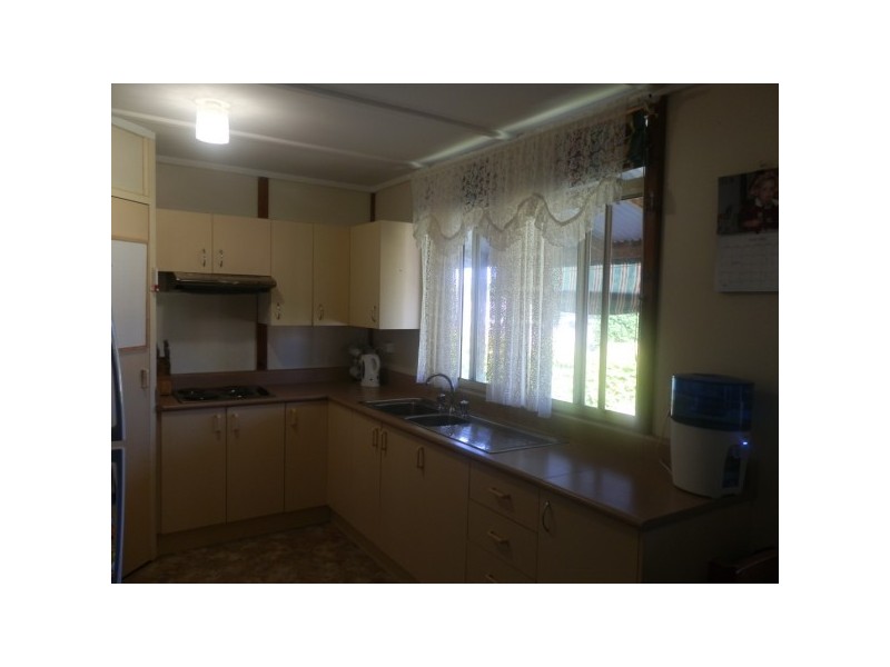 13 Edgewood Drive, Emerald QLD 4720