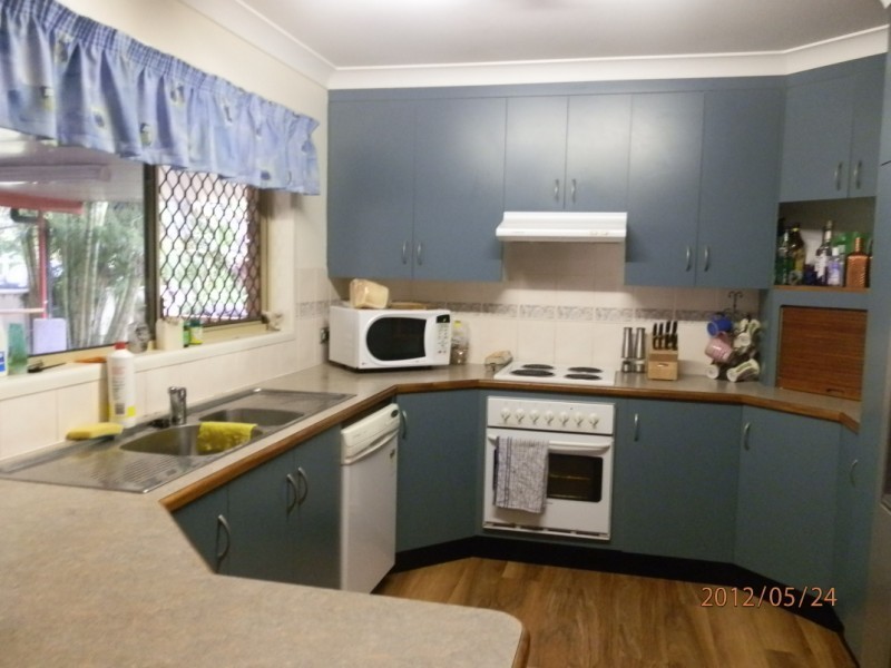 93 Gray Street, Emerald QLD 4720