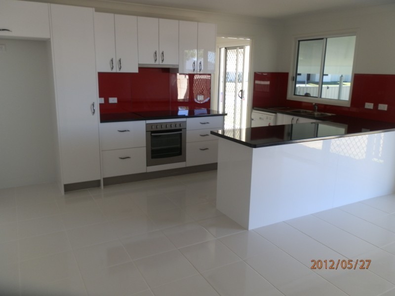 22 Newman Drive, Emerald QLD 4720