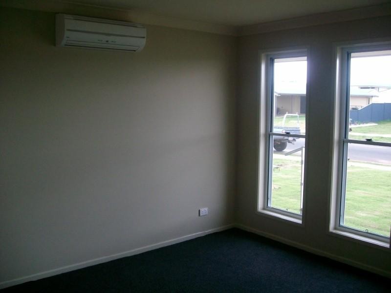 13 Mitchell Street, Emerald QLD 4720