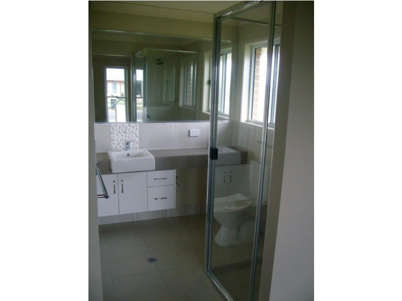 13 Mitchell Street, Emerald QLD 4720