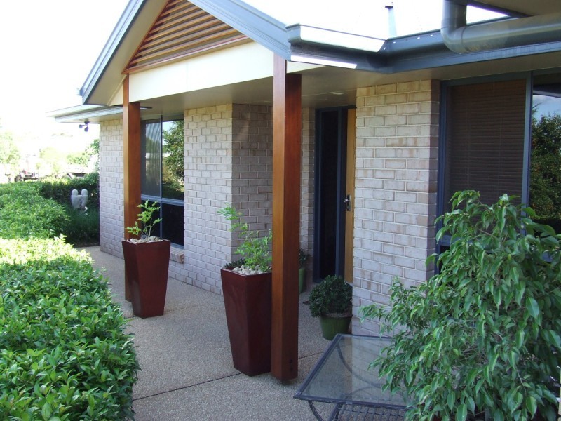 1 Jeppesen Drive, Emerald QLD 4720