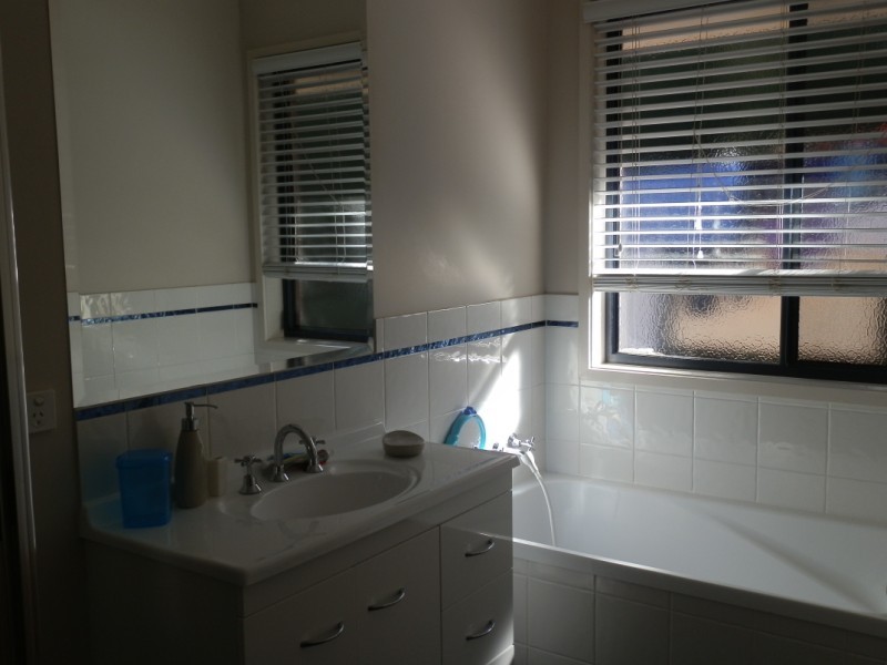 1 Jeppesen Drive, Emerald QLD 4720