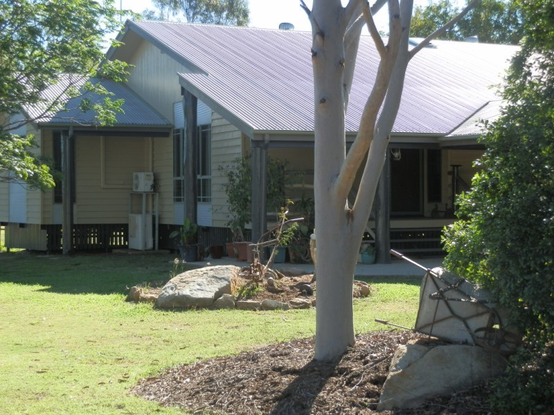 250 Opal Street, Emerald QLD 4720