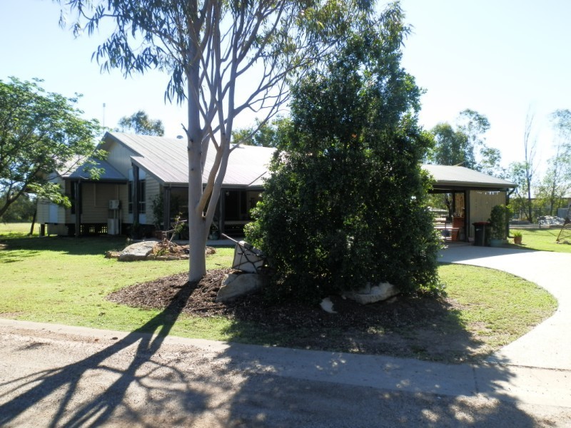 250 Opal Street, Emerald QLD 4720