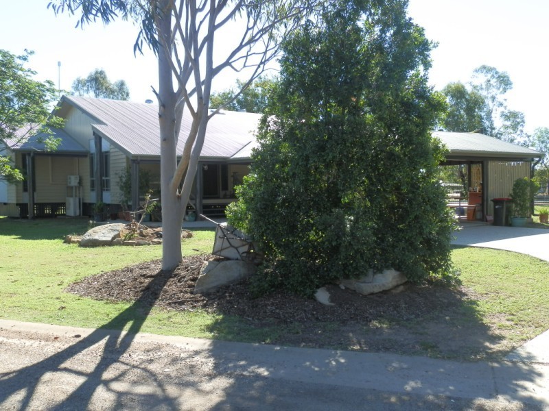 250 Opal Street, Emerald QLD 4720