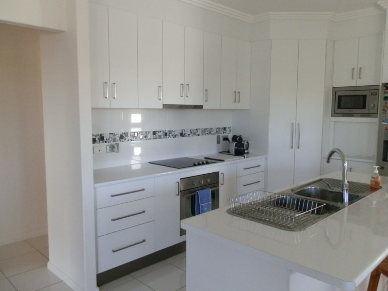 Unit 1/69 Blue Gums Drive, Emerald QLD 4720