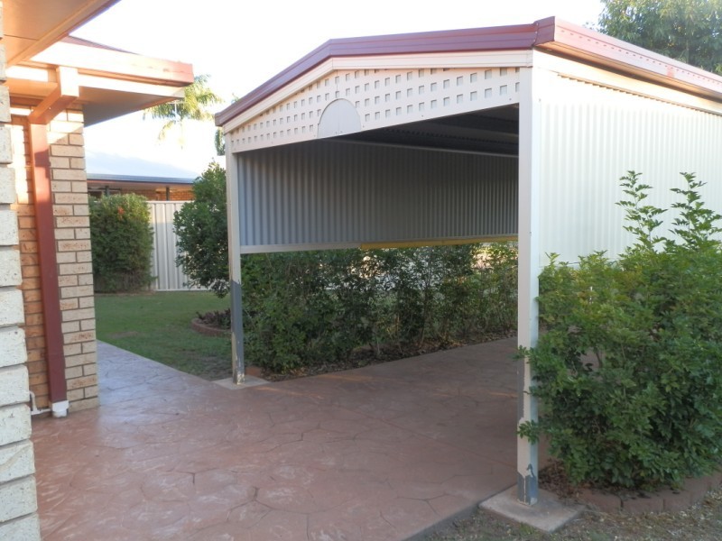 4 Wren Court, Emerald QLD 4720