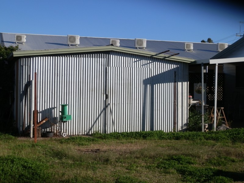 13 Roberts Street, Emerald QLD 4720