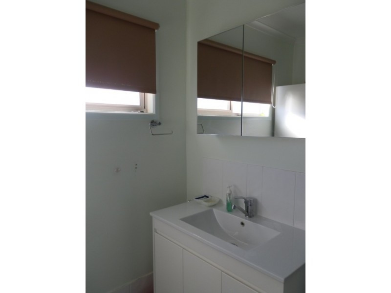 13 Roberts Street, Emerald QLD 4720