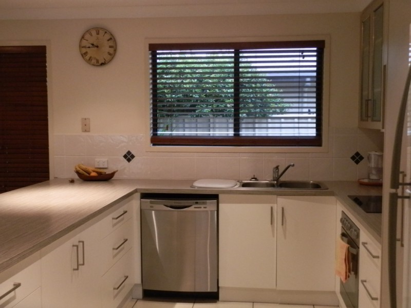 6 Grange Court, Emerald QLD 4720