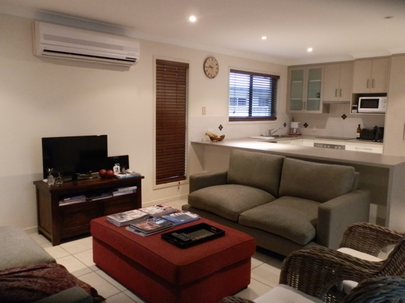 6 Grange Court, Emerald QLD 4720