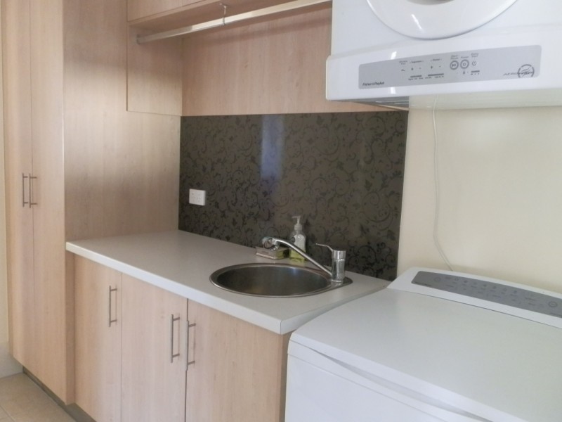 121 Harris Street, Emerald QLD 4720