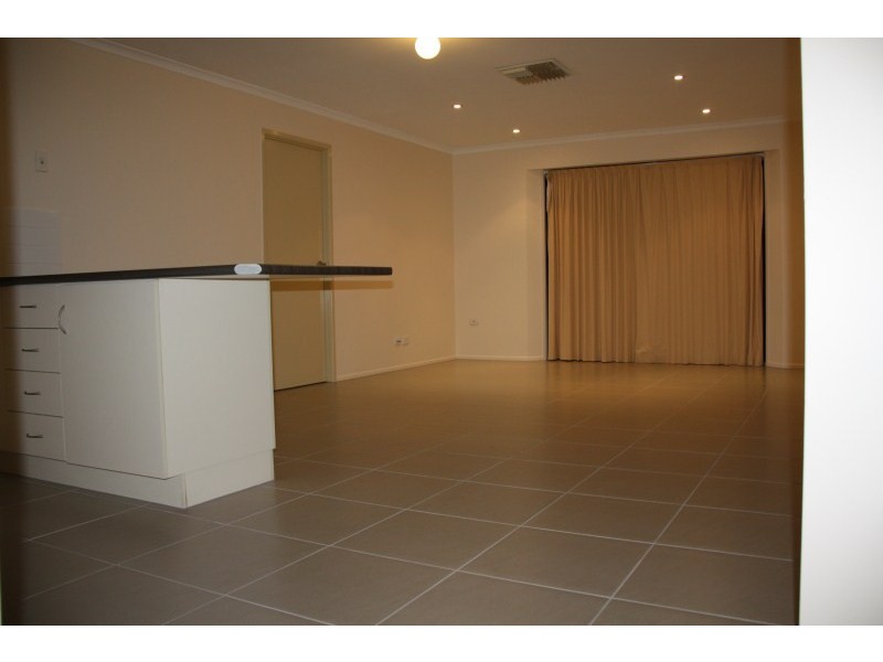1/29 Esmond Street, Emerald QLD 4720
