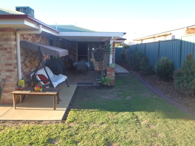 15 Whitchurch  Street, Emerald QLD 4720