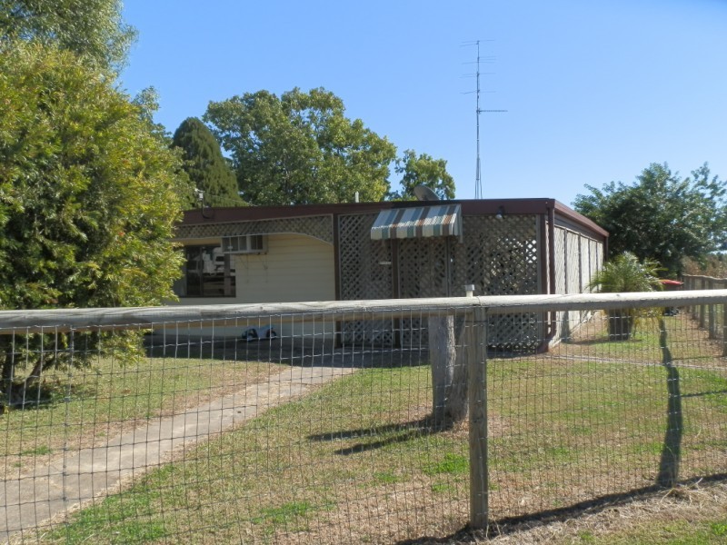 23 Retro Street, Capella QLD 4723