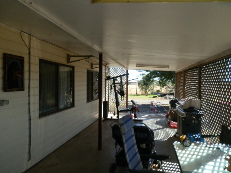 23 Retro Street, Capella QLD 4723