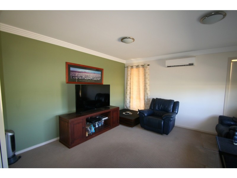 34 Blue Gums Drive, Emerald QLD 4720