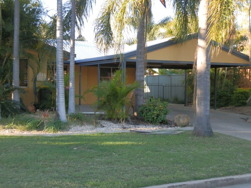 38 Barry Street, Emerald QLD 4720