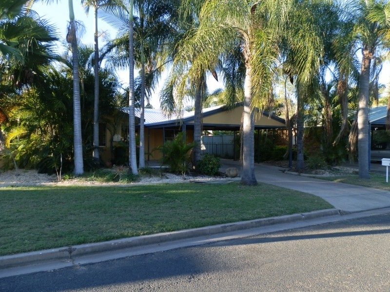 38 Barry Street, Emerald QLD 4720