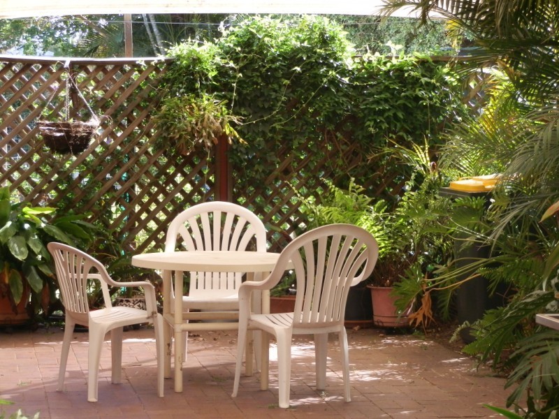 11 Cowan Crescent, Emerald QLD 4720