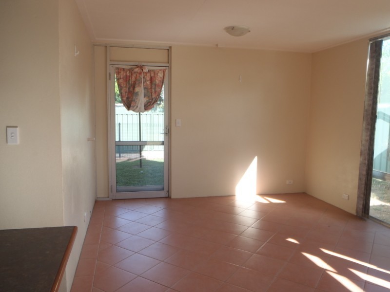 Unit 4/53 Dundas Street, Emerald QLD 4720