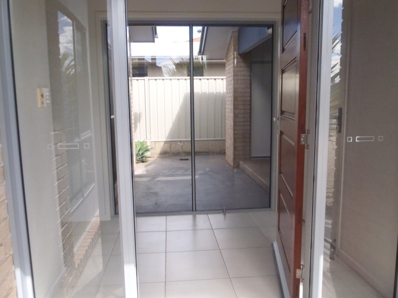 Villa 12/18-24 Mooney Crescent, Emerald QLD 4720