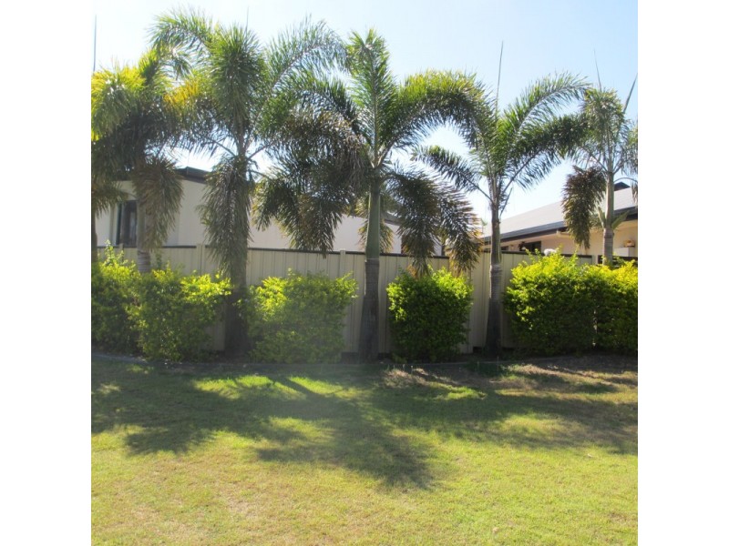 2 Staunton Street, Emerald QLD 4720